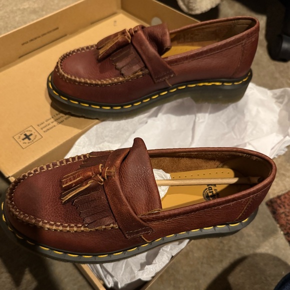 D r . M a r t e n s   A d r i a n   l o a f e r s - Picture 5 of 7